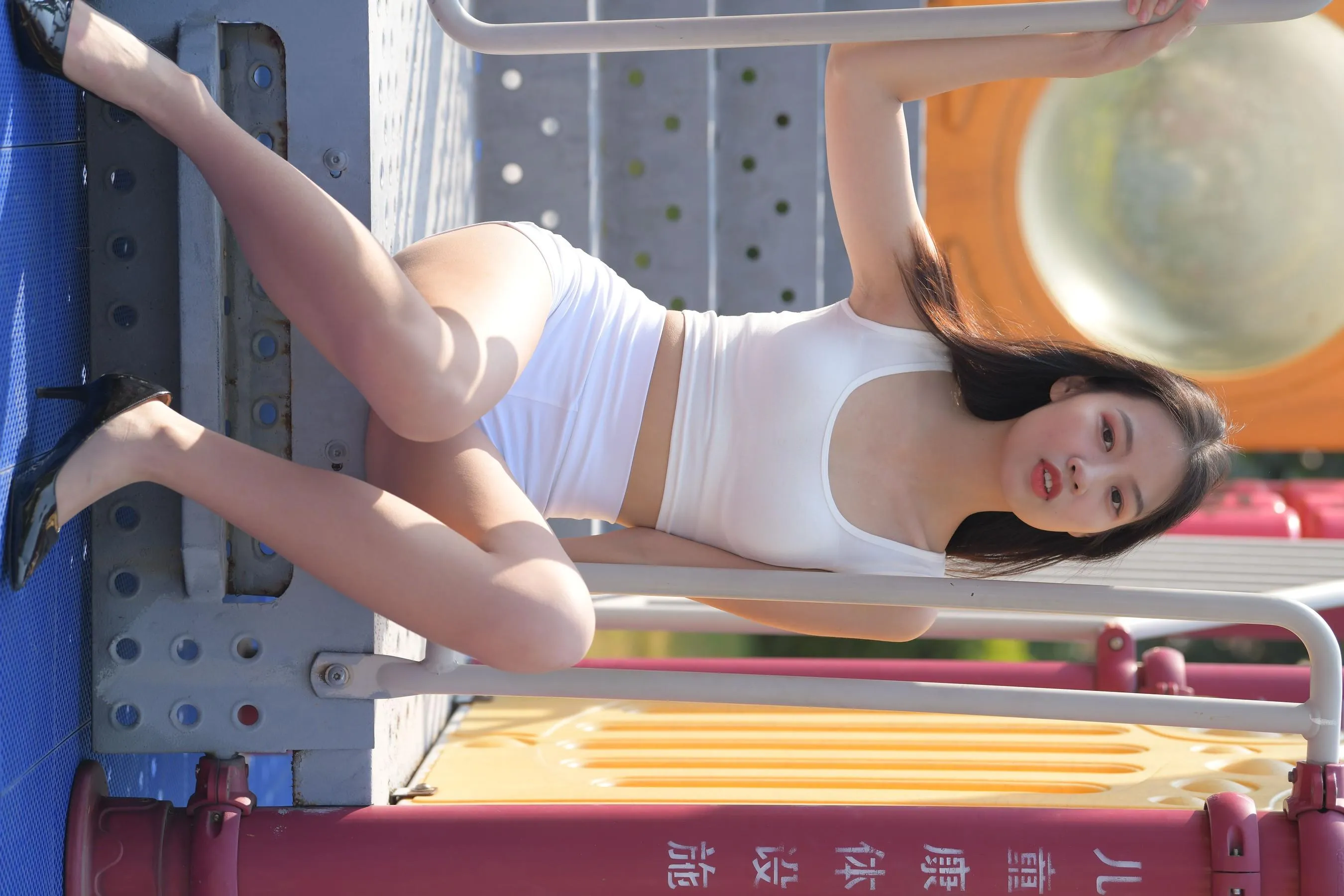 [魔镜街拍] NO.050 街拍白色热裤高跟 [152P]插图8